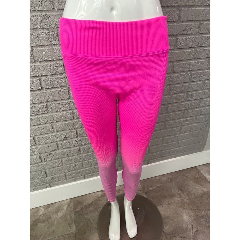 Pink Active Woman’s Pink Ombré Textured Leggings Size XL